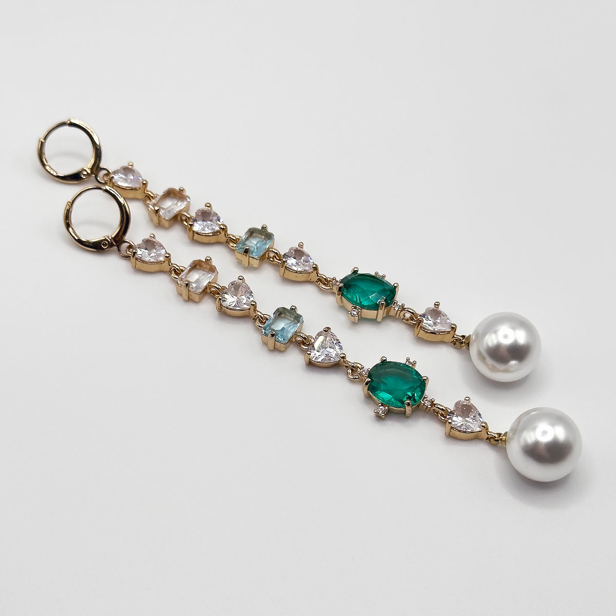 EARRINGS ANASTASIA COLLECTION