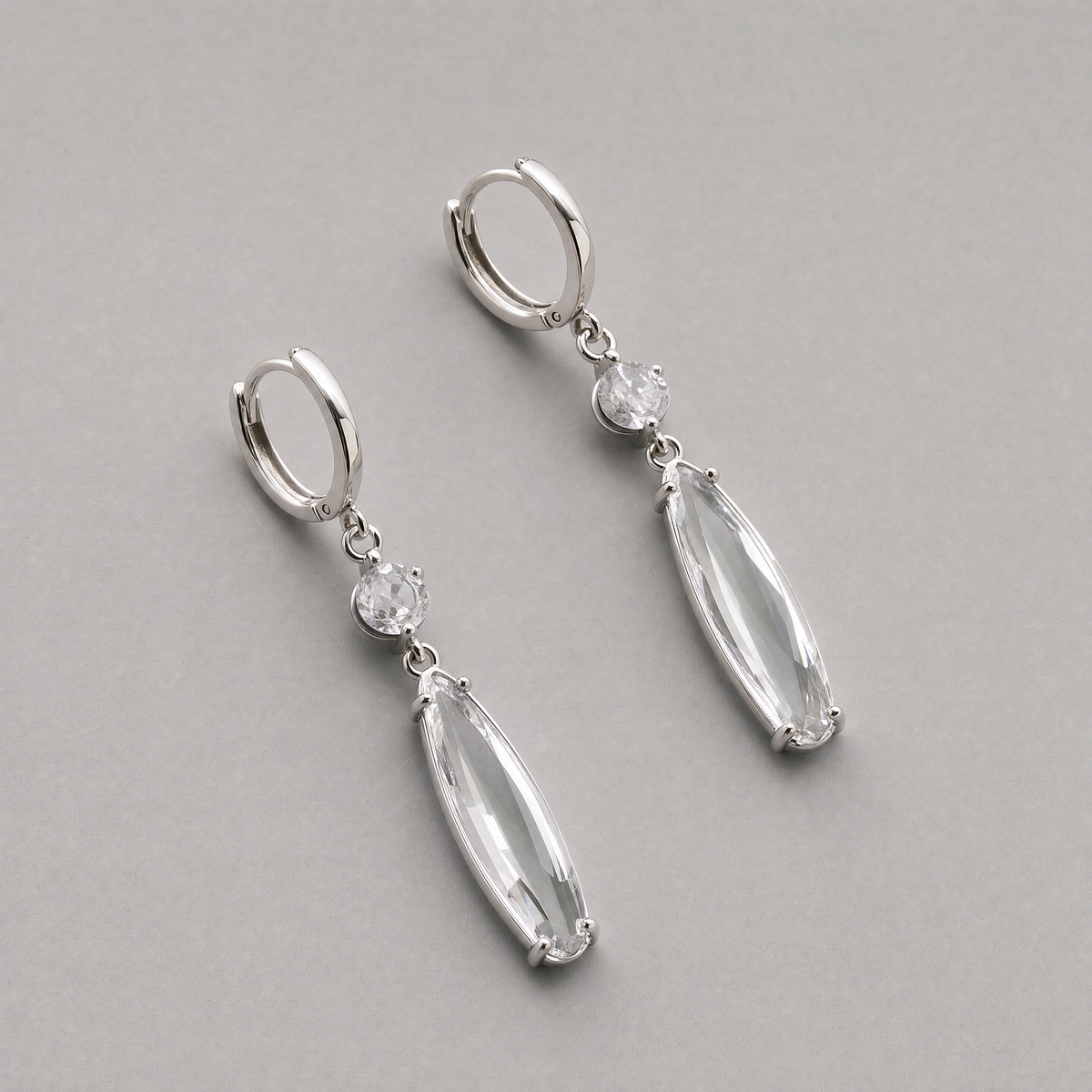 EARRINGS DEW KISS