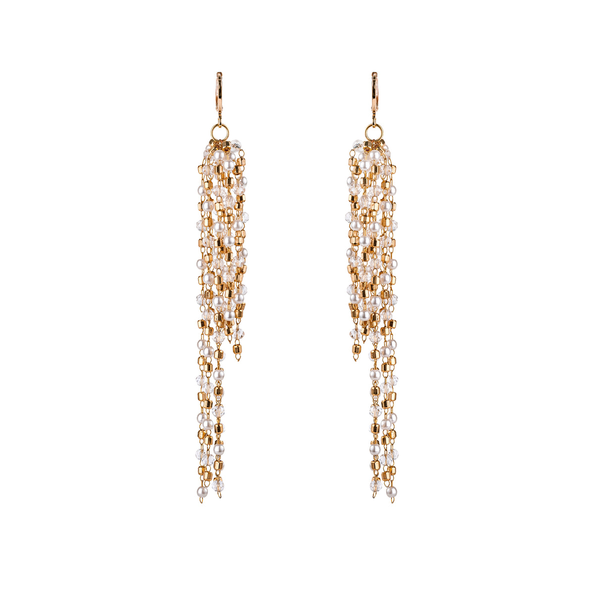 Long earrings, pearls and gold 